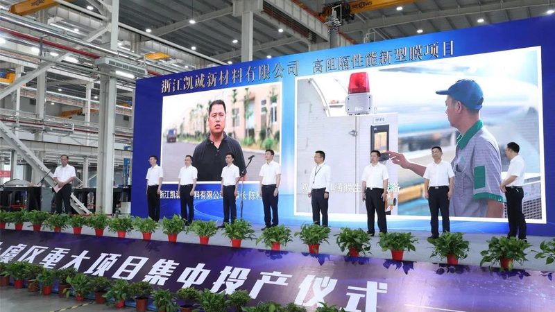 分散剂在涂料中的应用：如何选择合适的批发产品**